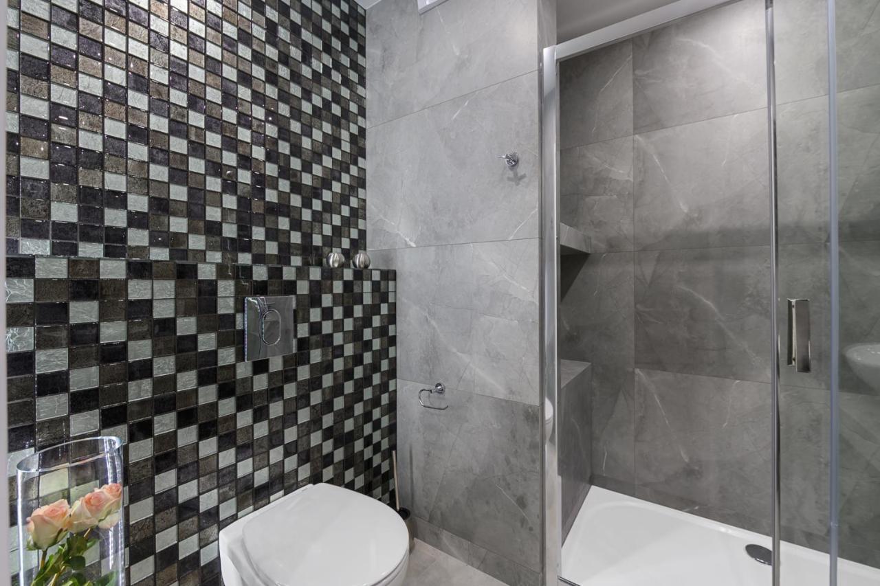 Gate Of City Centre Apartment By Pinpoint وودج المظهر الخارجي الصورة